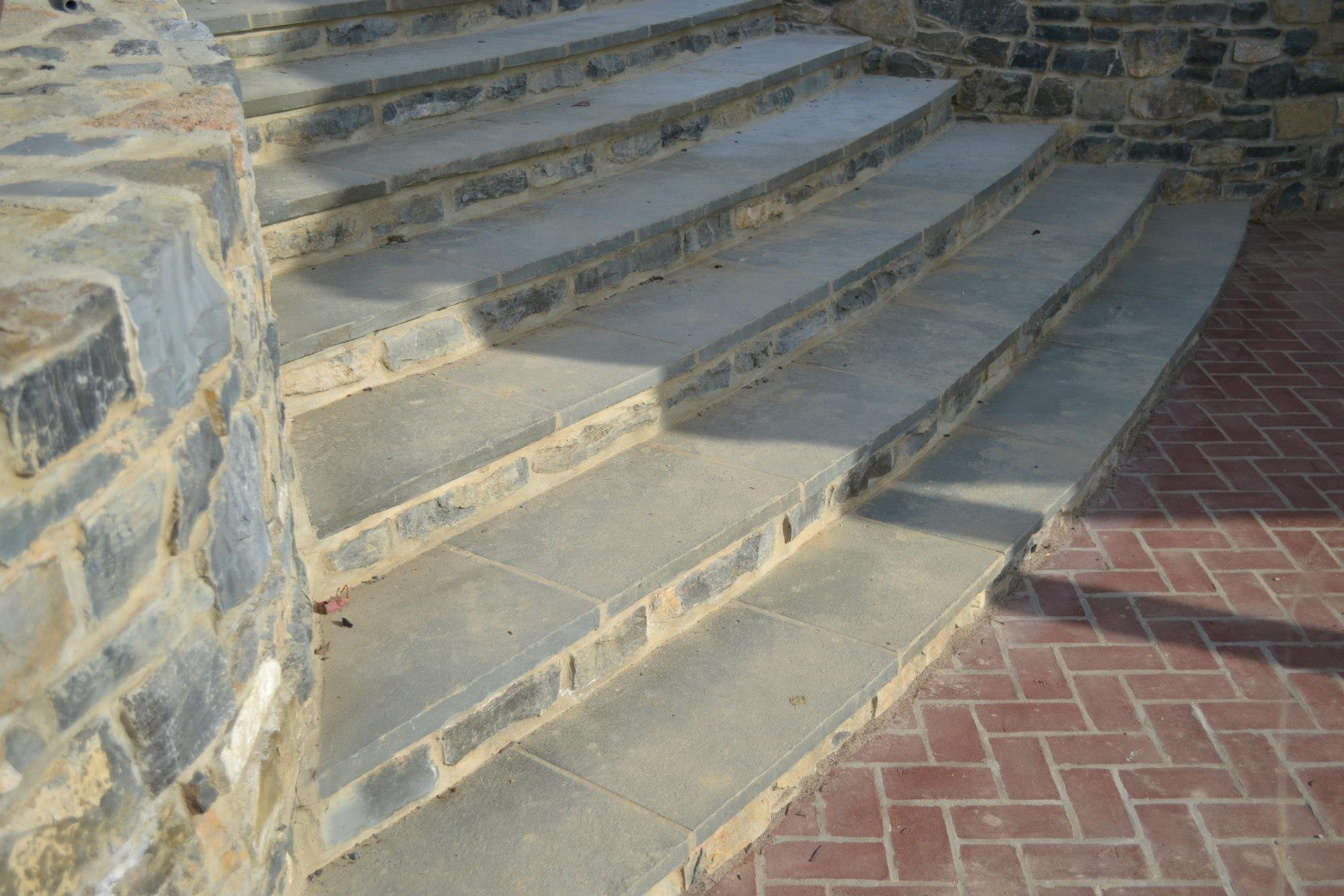 Flagstone Steps at Baylor Residence in Lewisburg, Pennsylvania. Designed by Stephen Lindenmuth.